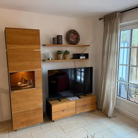 Apartment 2, Achtern Diek 3a *